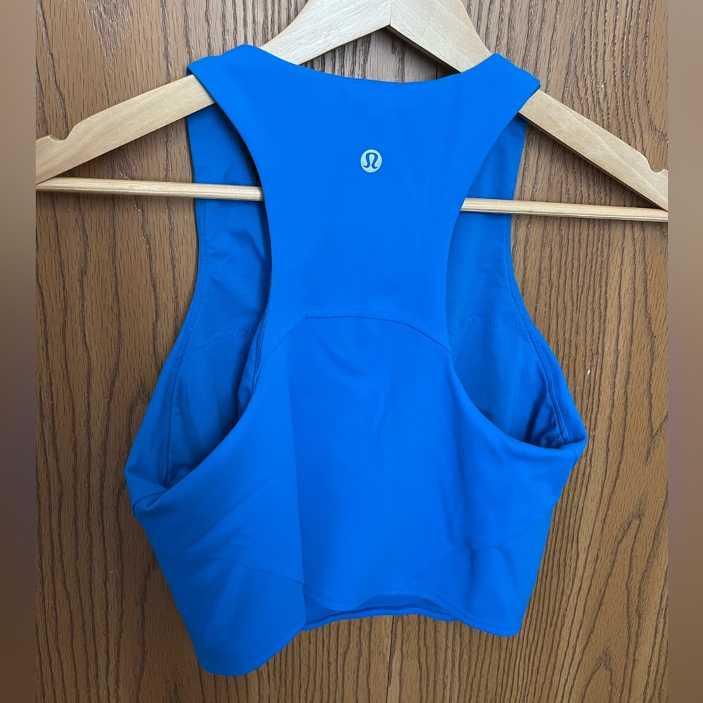 Lululemon high neck cropped tank